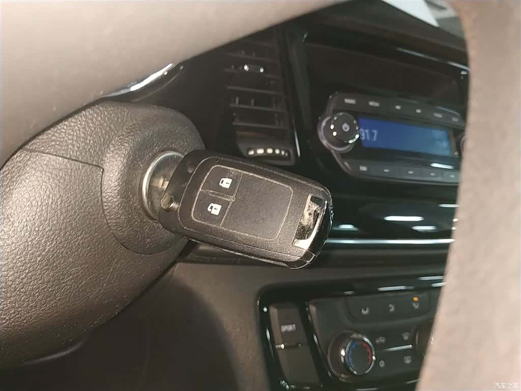 Buick Encore, 2017 17