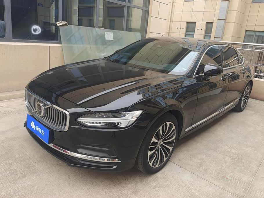 Volvo S90 2023 B5 Luxury