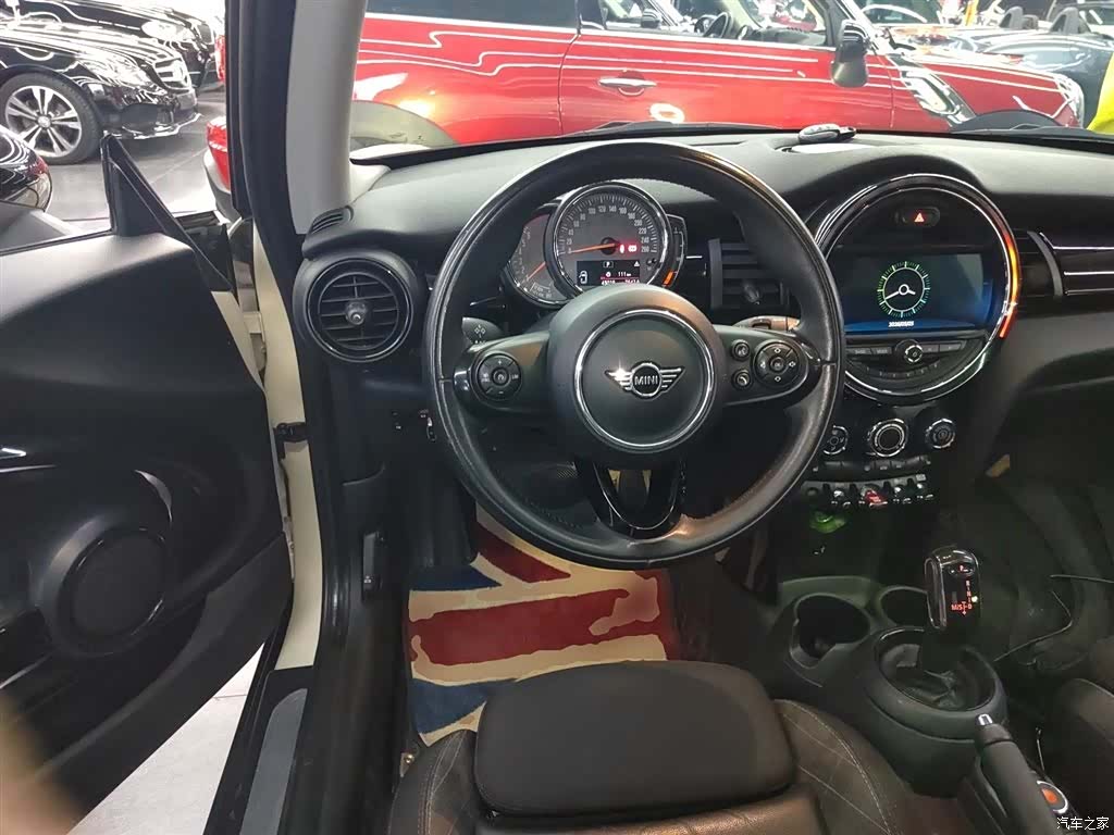 Mini Cooper, 2019 3