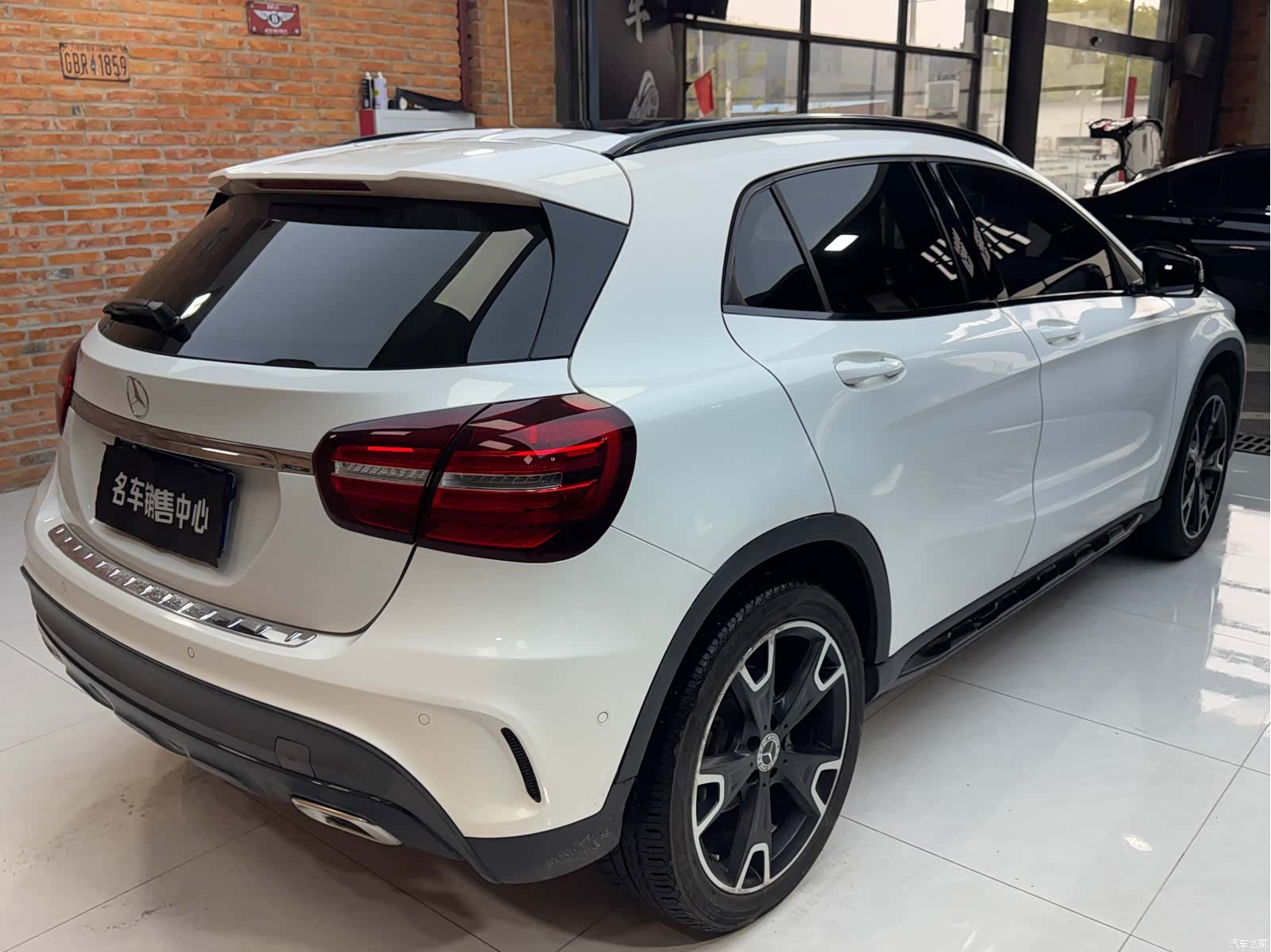 Mercedes-Benz GLA, 2019 4