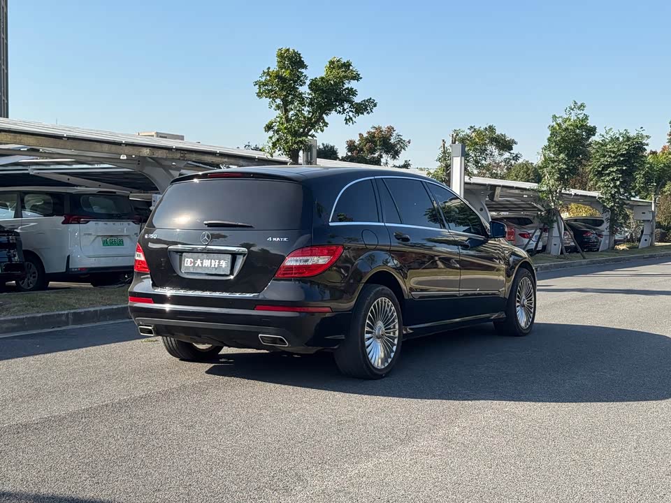 Mercedes-Benz R-class