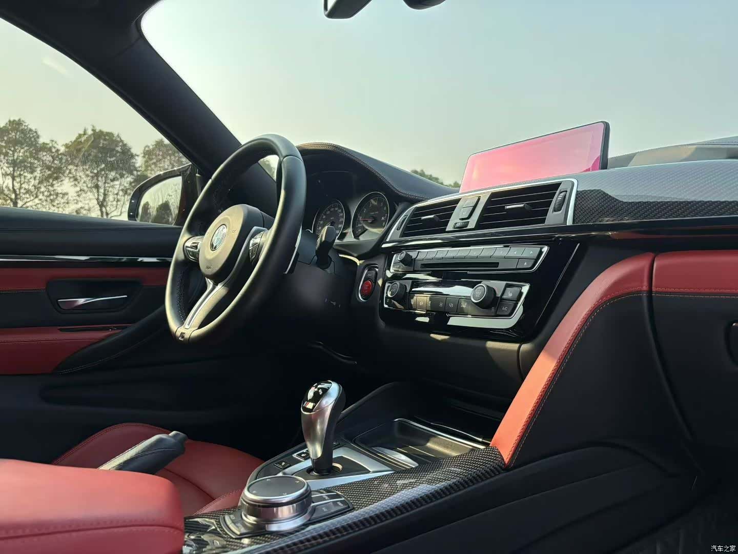 BMW M4, 2018 все фото