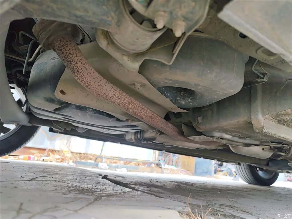 Geely S1, 2019 17