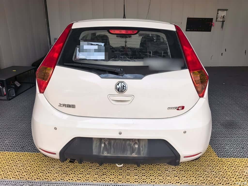 MG 3, 2016 6