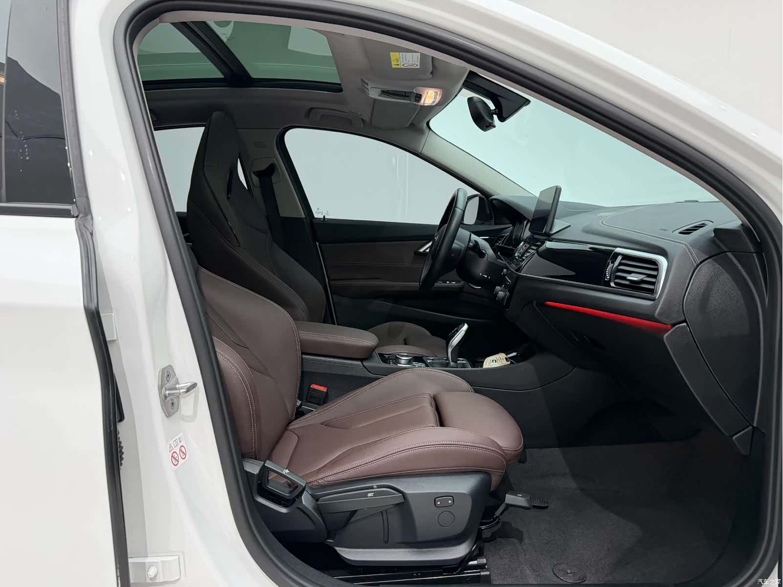 BMW 1 Series, 2022 19