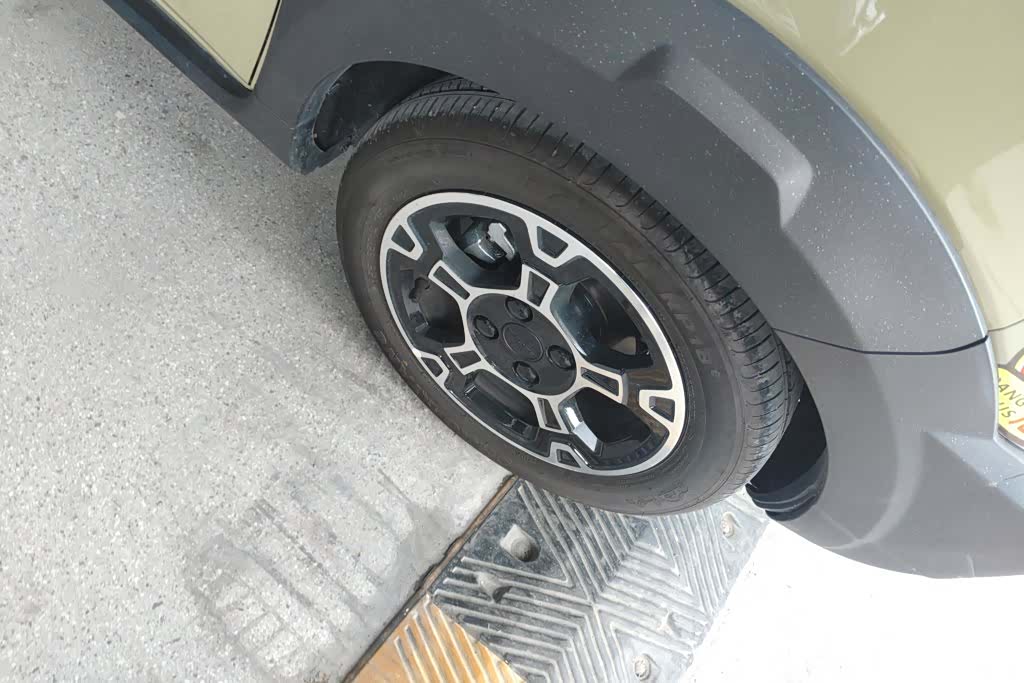Geely Panda, 2024 6