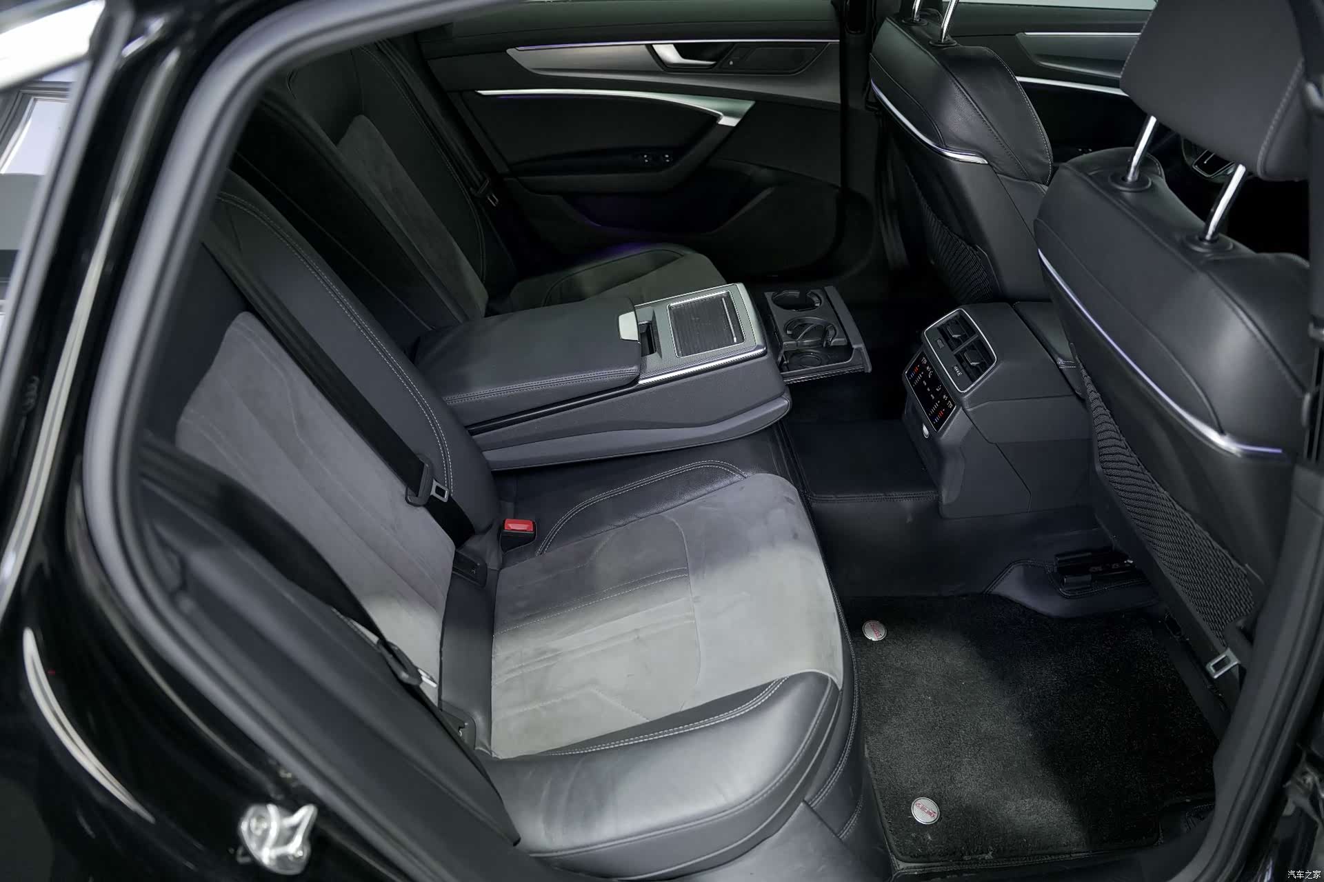 Audi A6L, 2021 16