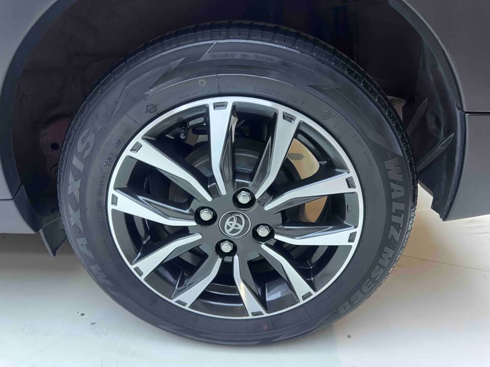 Toyota YARiS L Zhixuan