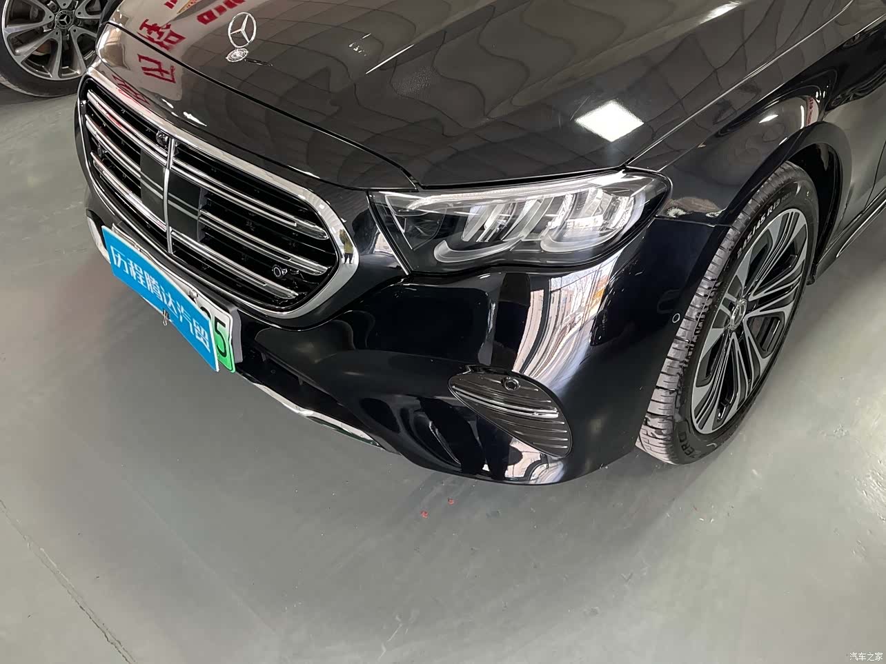 Mercedes-Benz E-Class, 2025 3
