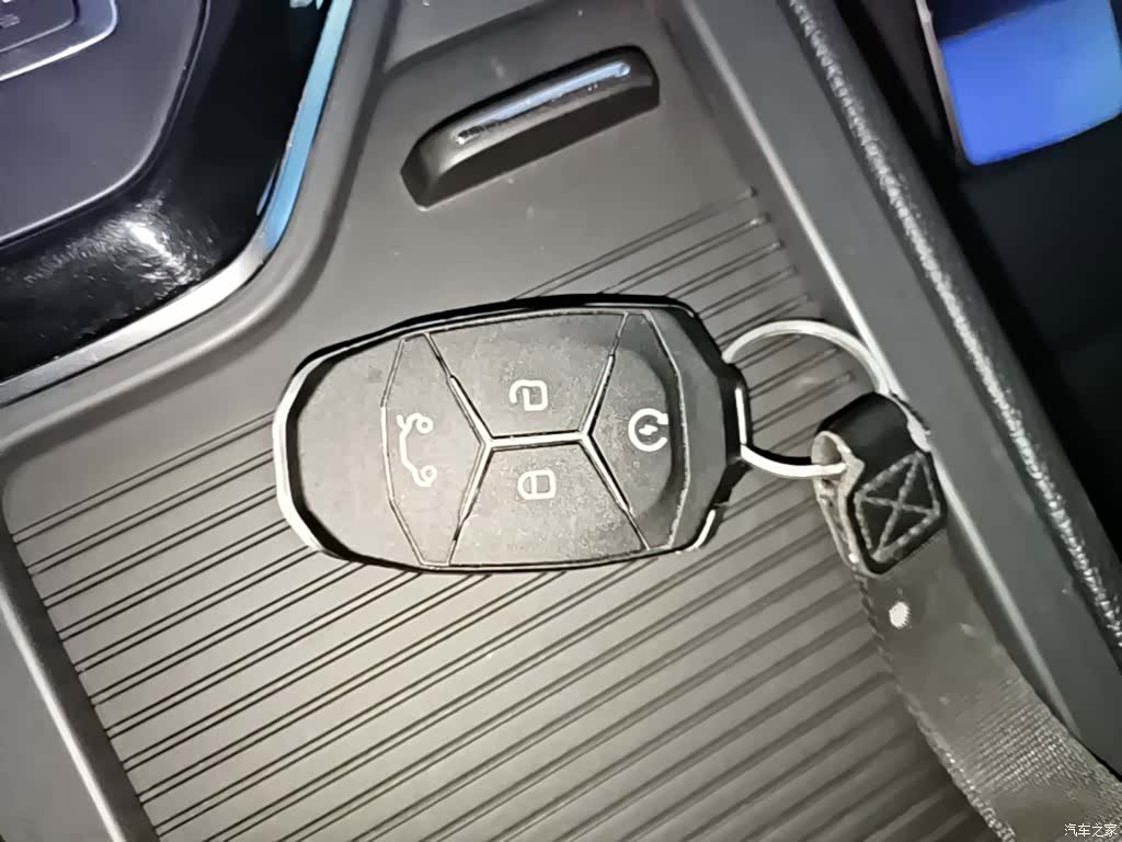 Lynk & Co 02, 2021 9