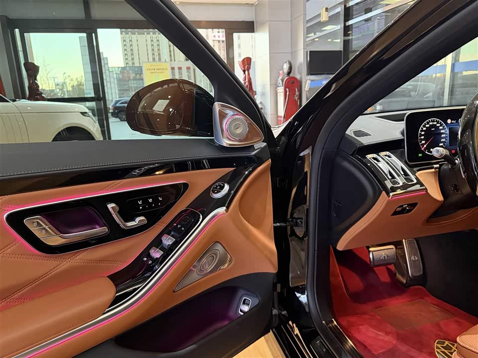 Mercedes-Benz Maybach S-class