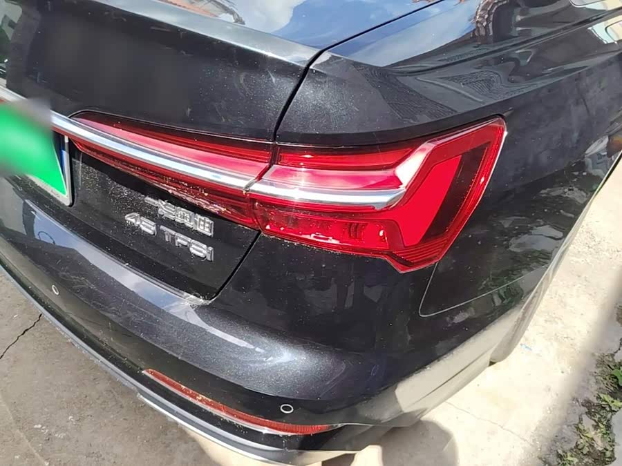 Audi A6L 2020, фото 23
