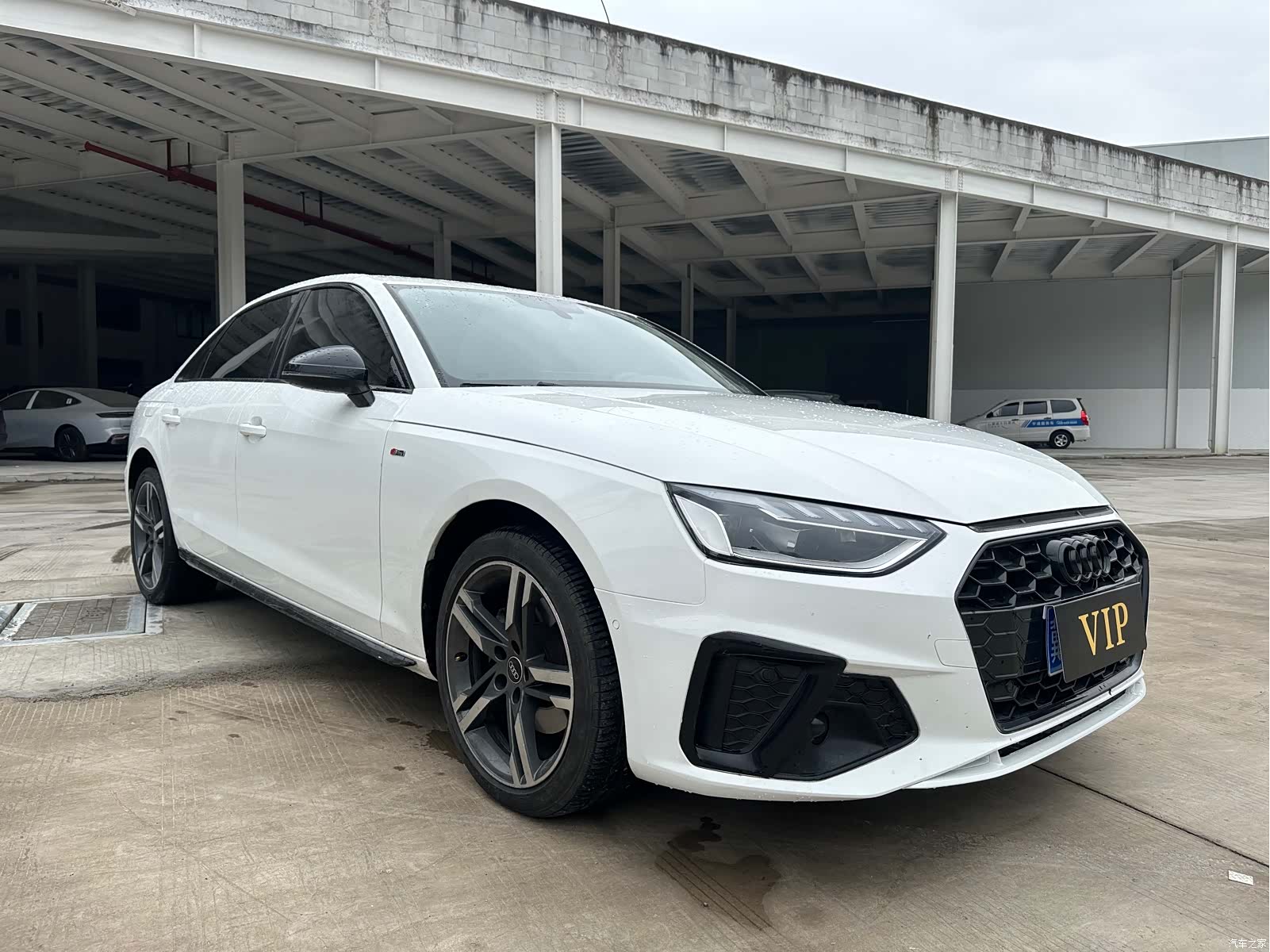Audi A4L, 2022 3
