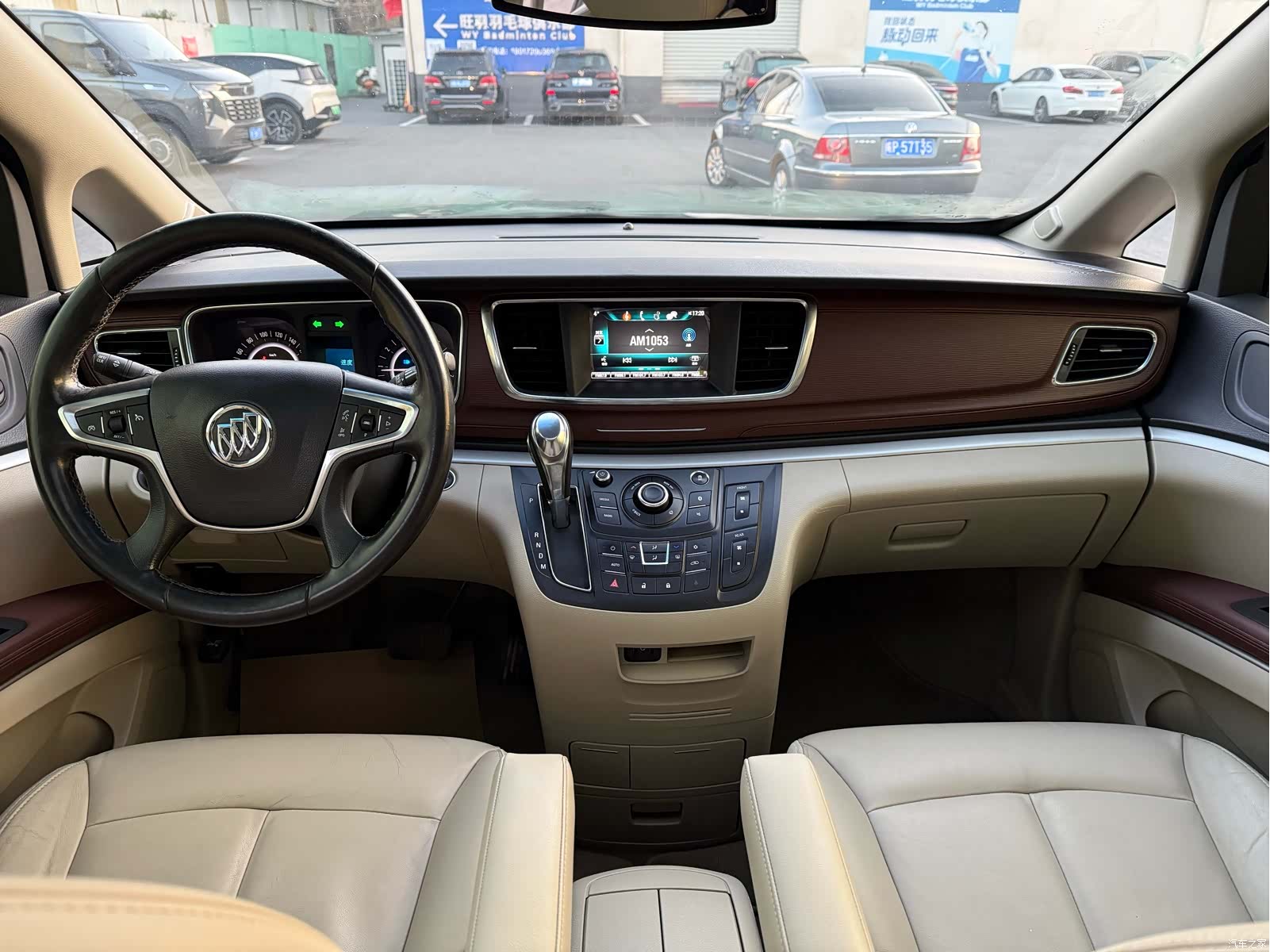 Buick GL8, 2019 18
