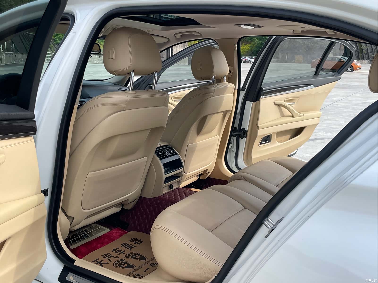 BMW 5 Series, 2014 8