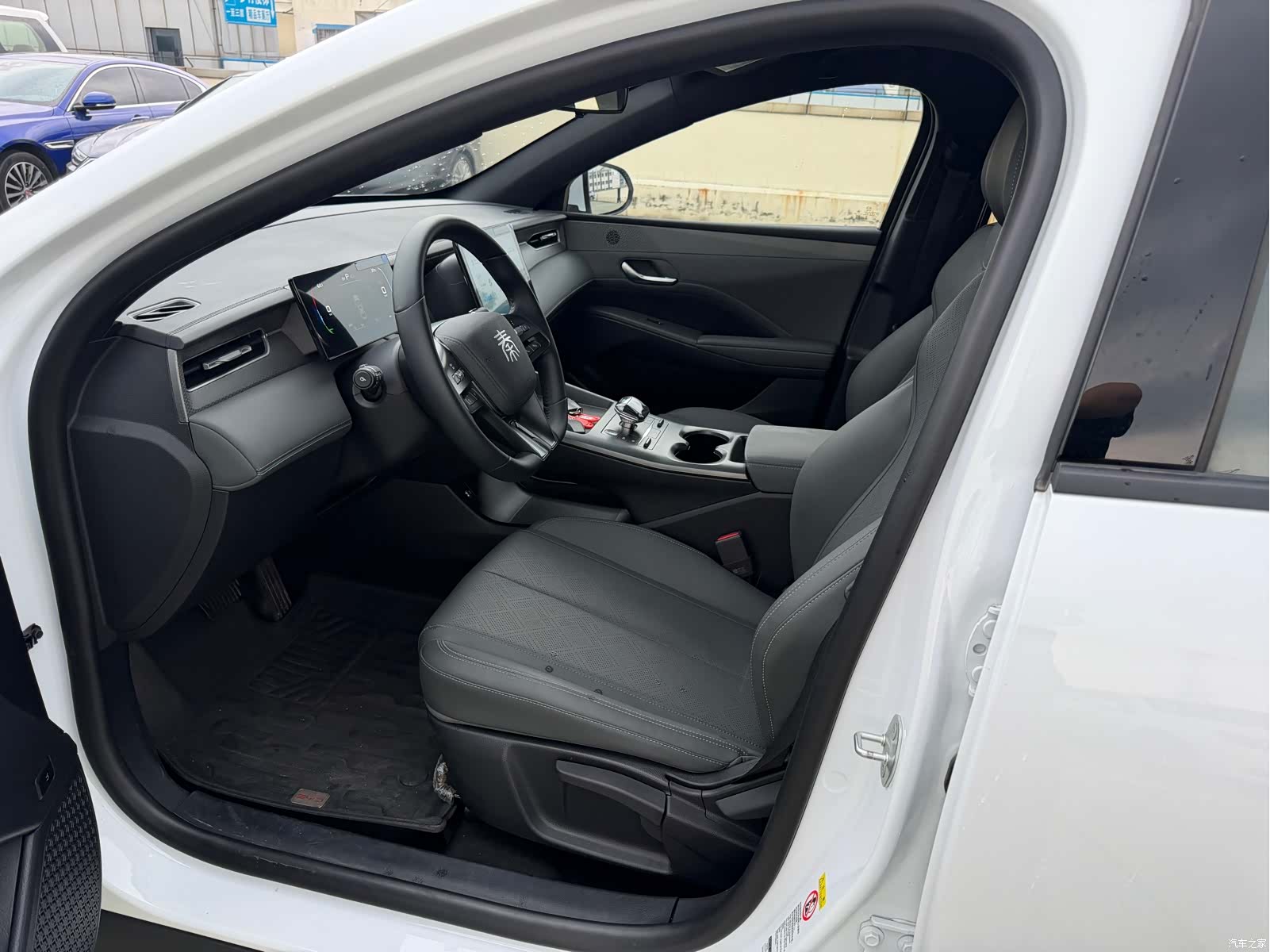 BYD Qin, 2025 14