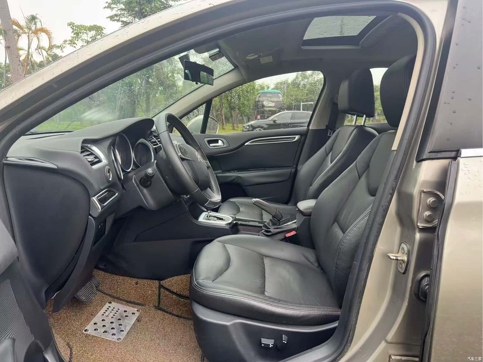 Citroen C4, 2014 4