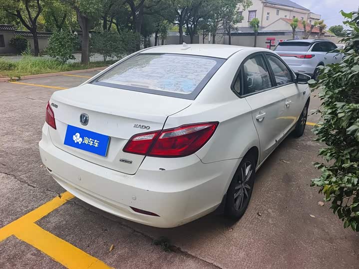 Changan Eado 2015 1.6L МКПП Elite guo V