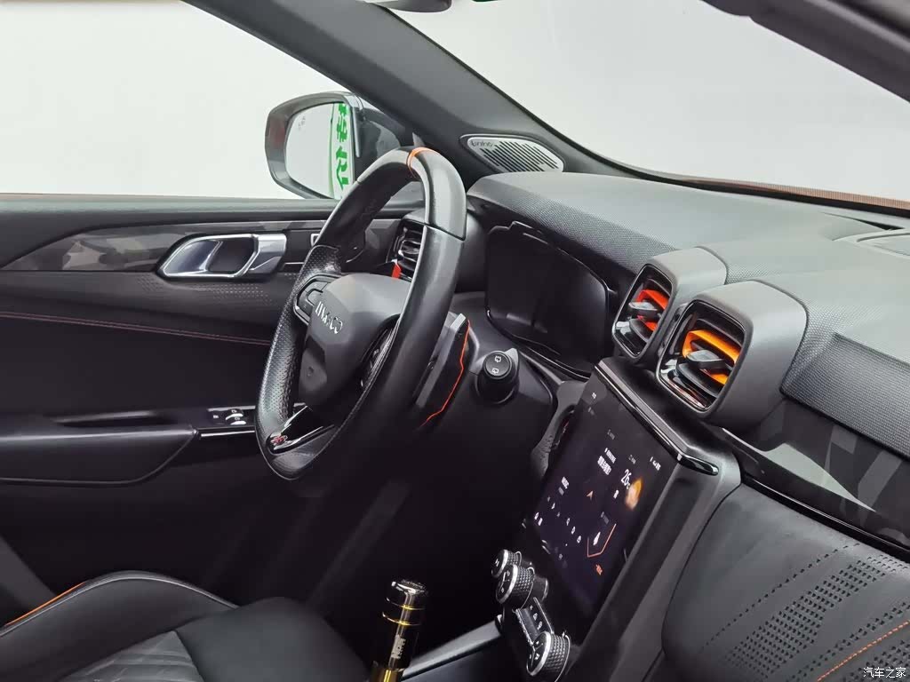 Lynk & Co 02, 2022 22