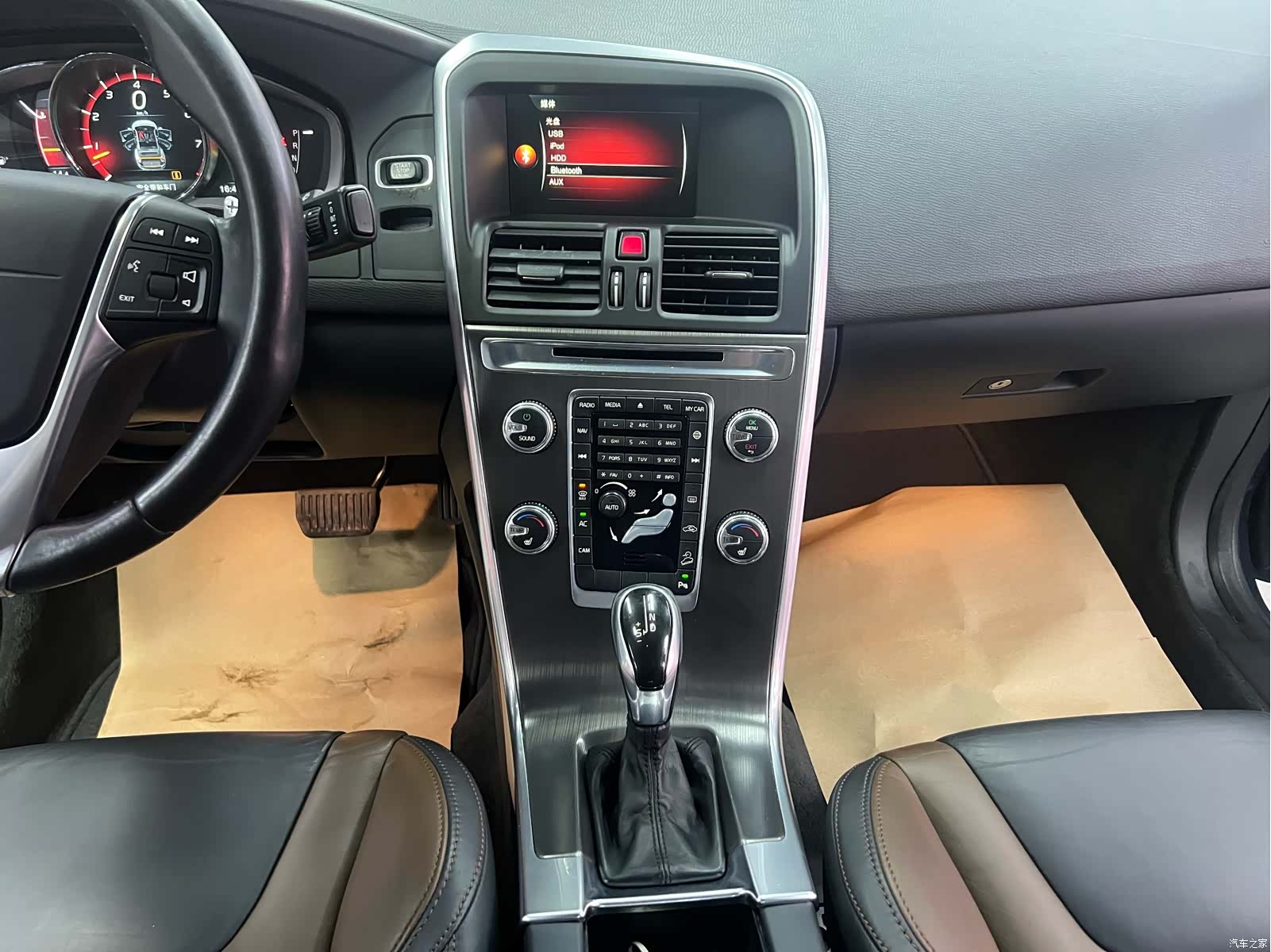 Volvo XC60, 2014 14