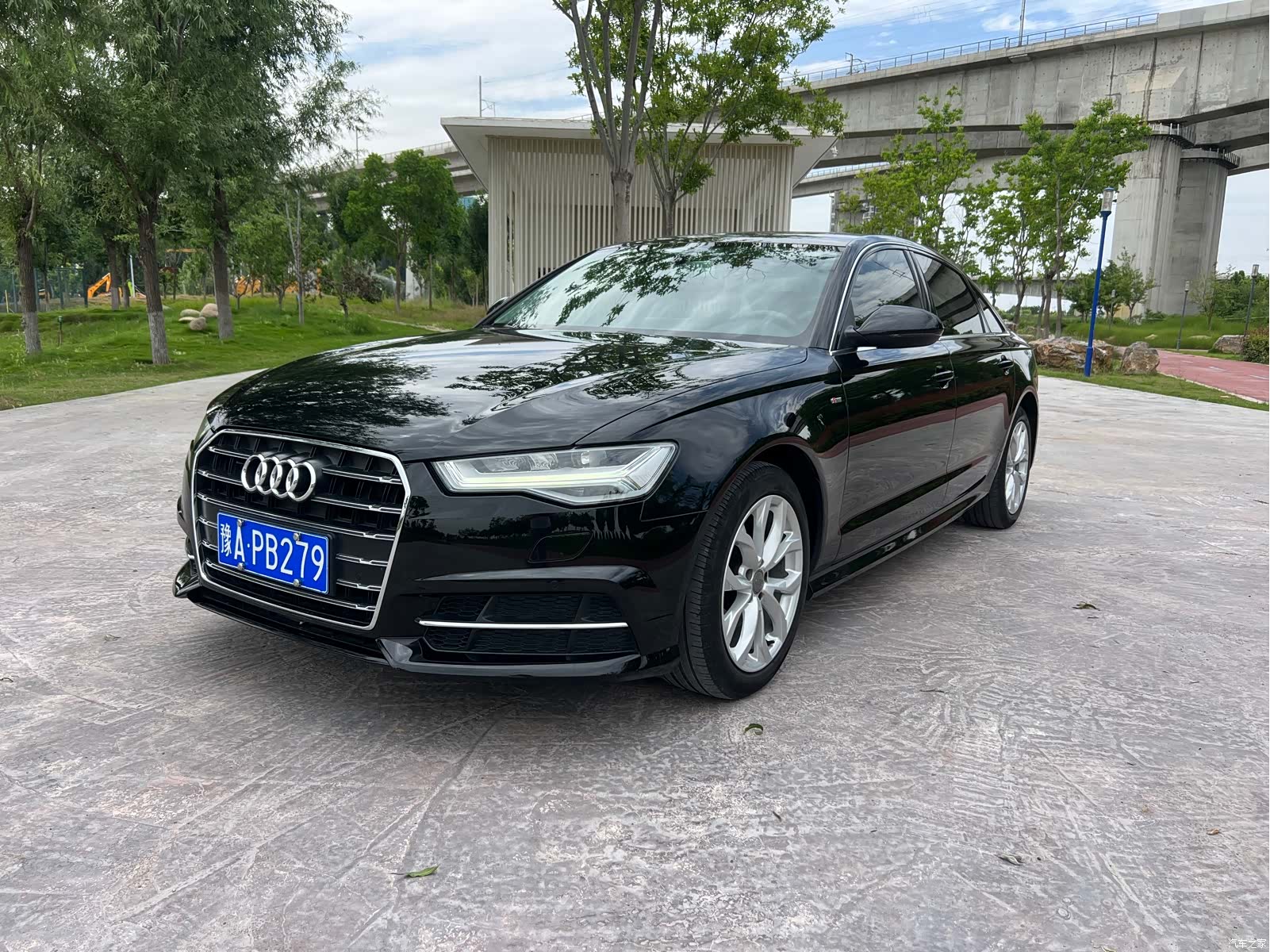 Audi A6L, 2018 1
