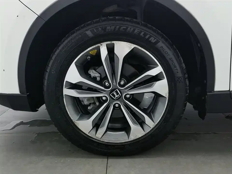 Luxgen Excellent 6 SUV