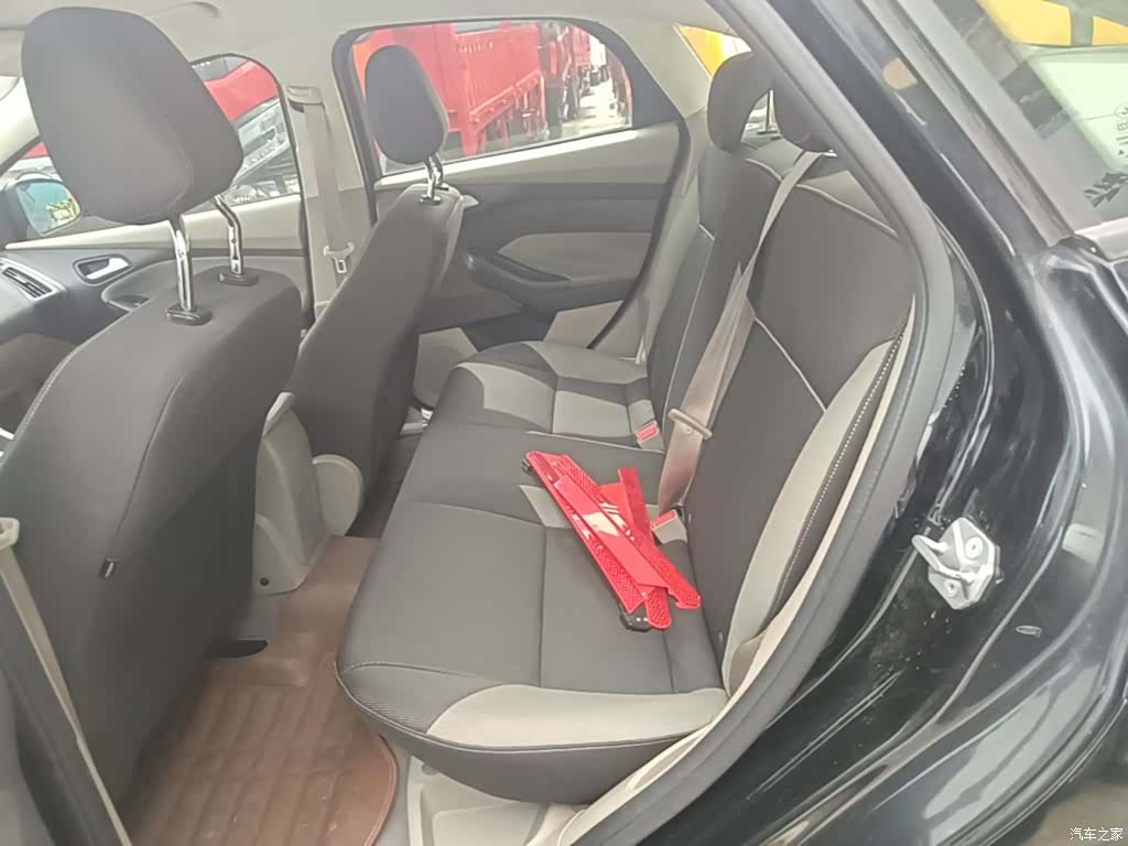 Ford Focus, 2014 17