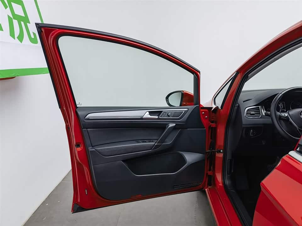 Volkswagen Golf*Jiayu