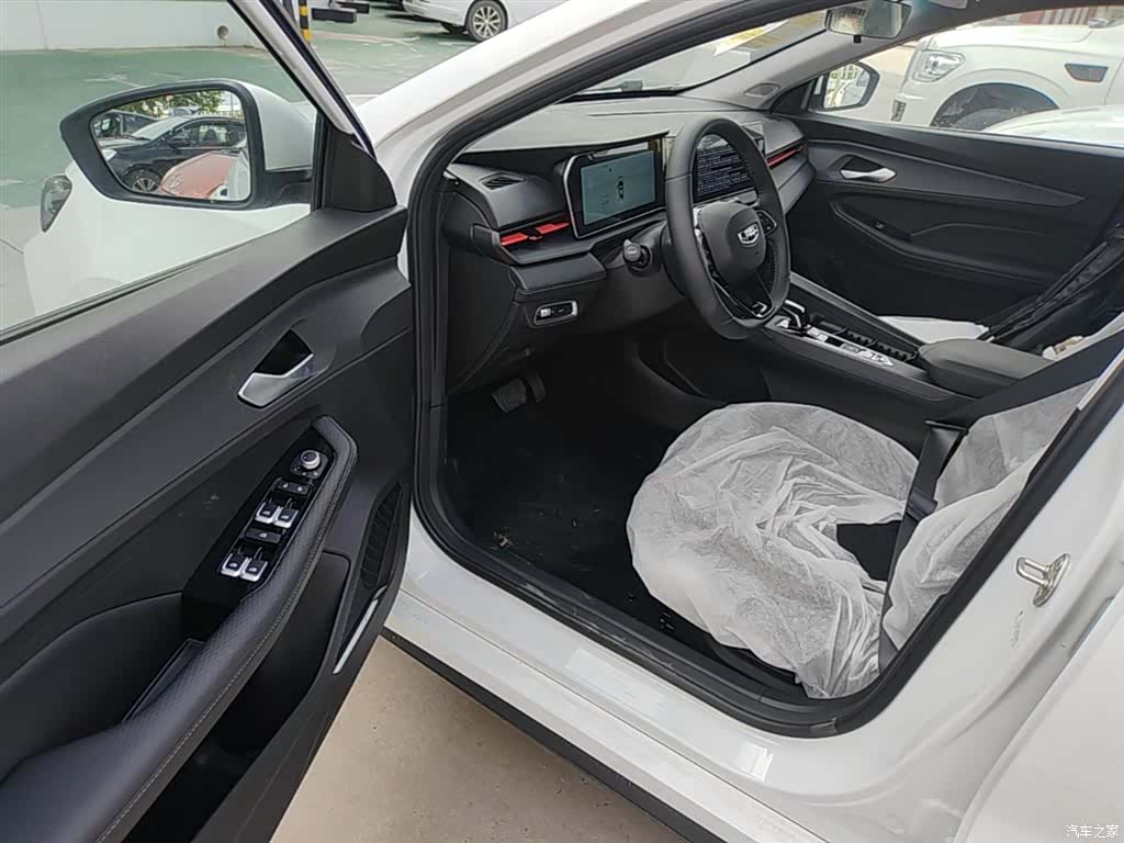 Geely Binray, 2026 16