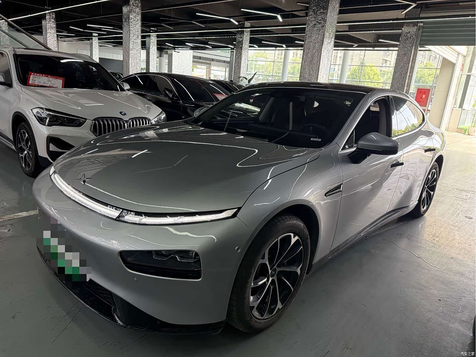 Xpeng P7