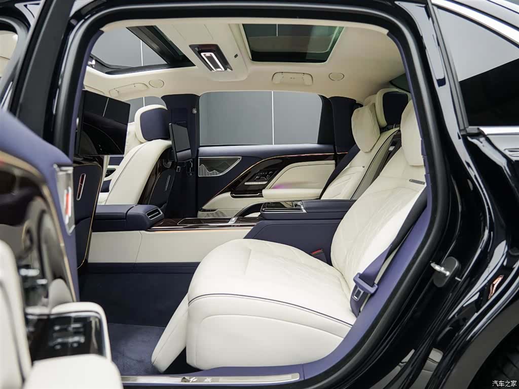 Hongqi Guoya, 2025 14