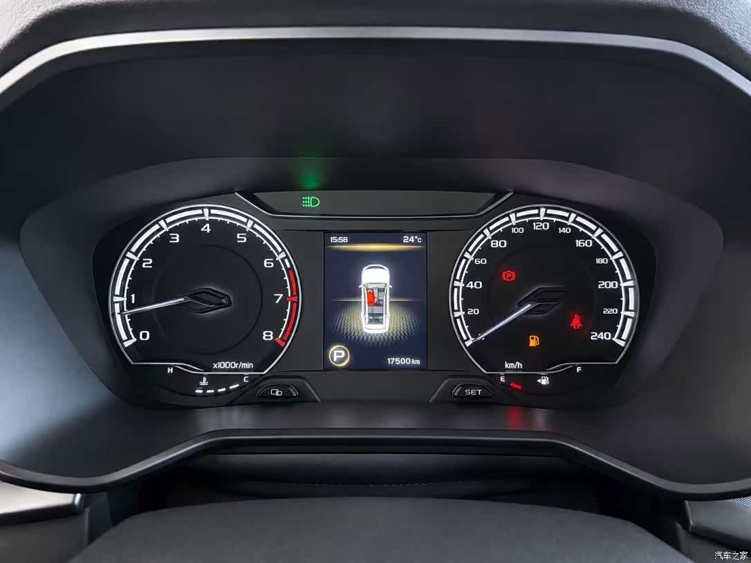 Geely X6, 2022 13