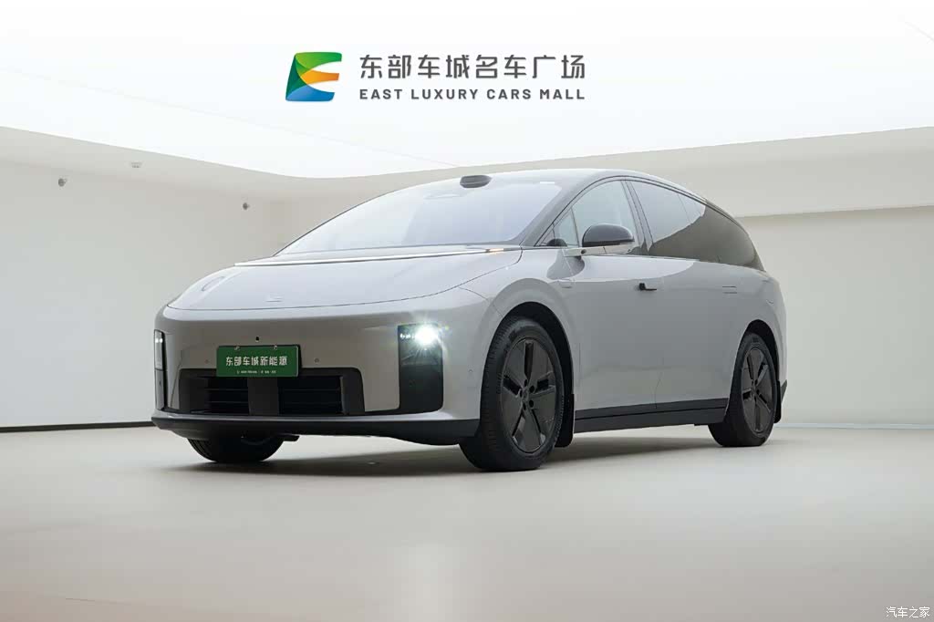 Li Auto i8, 2026 1