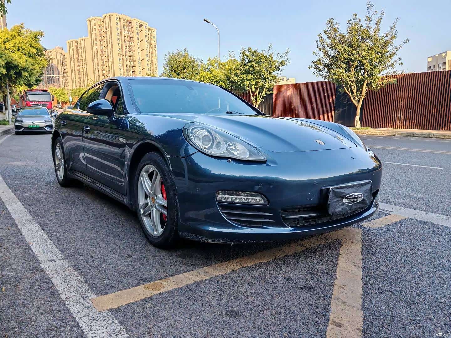 Porsche Panamera, 2011 3