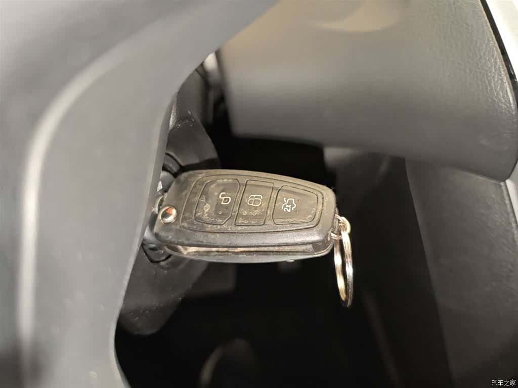 Ford Focus, 2015 9