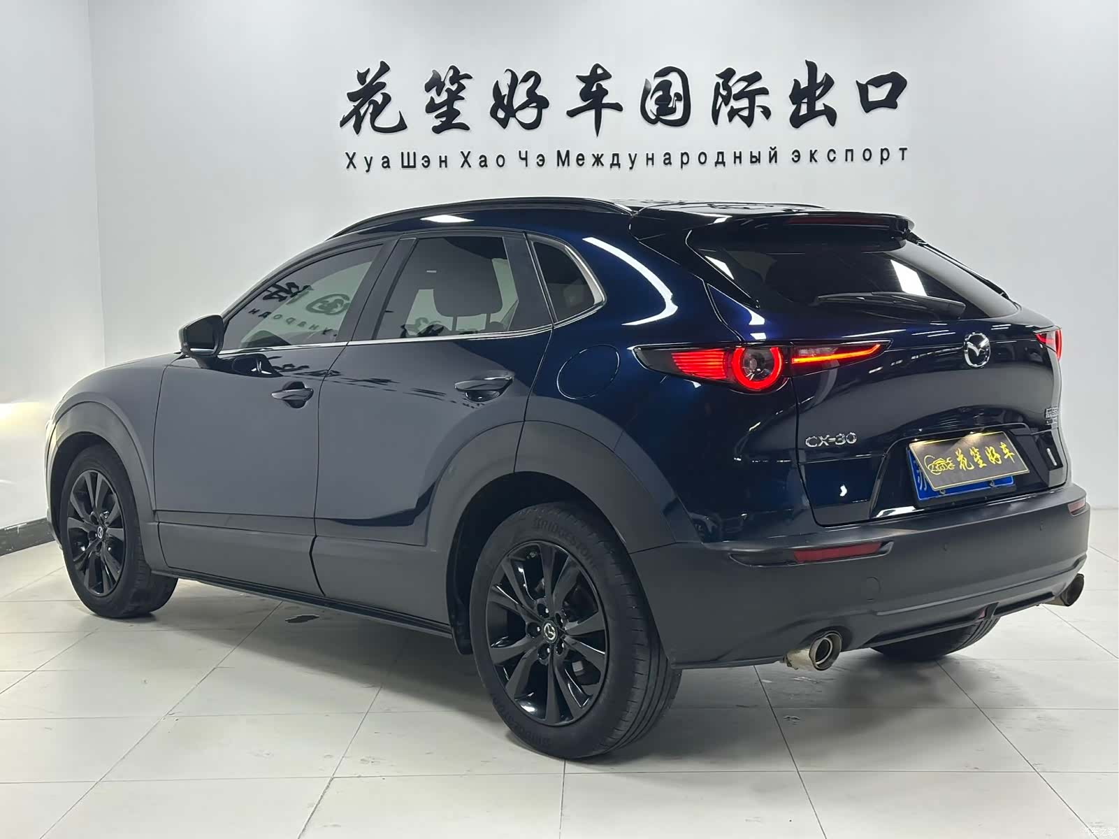 Mazda CX-30, 2022 все фото