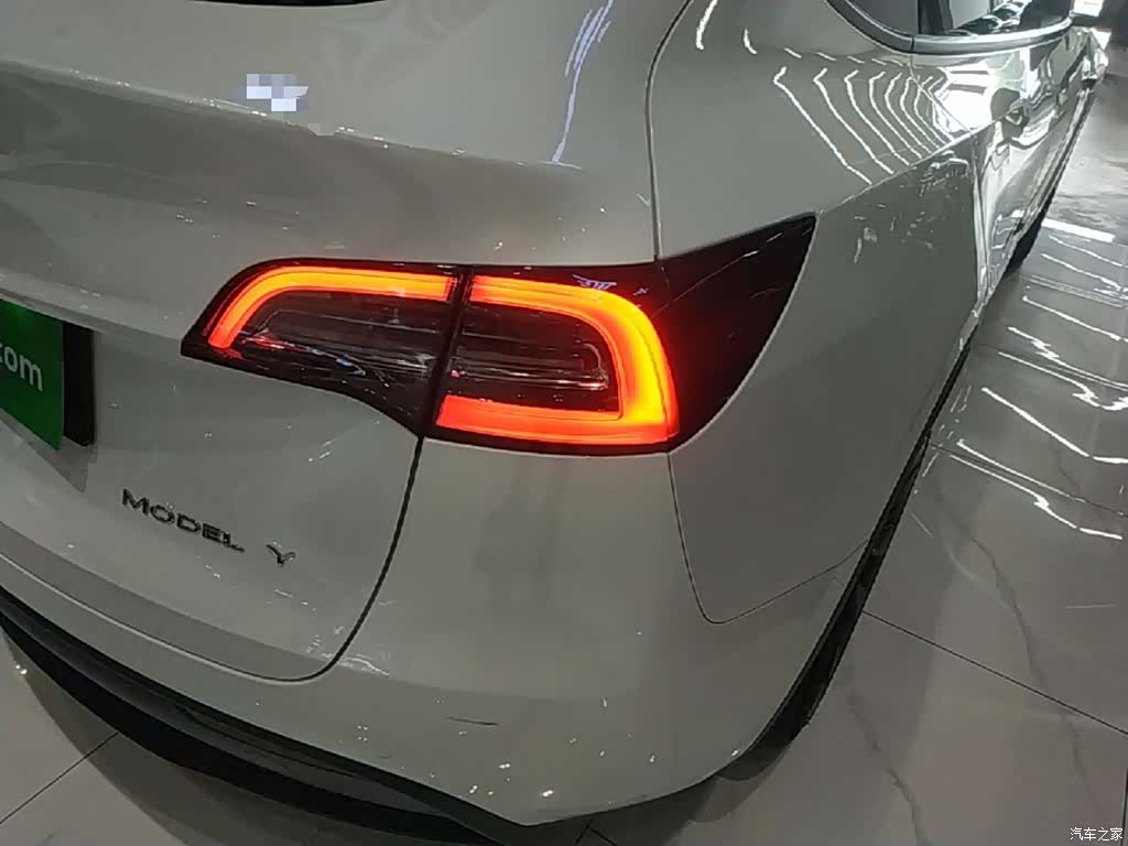 Tesla Model Y, 2022 8