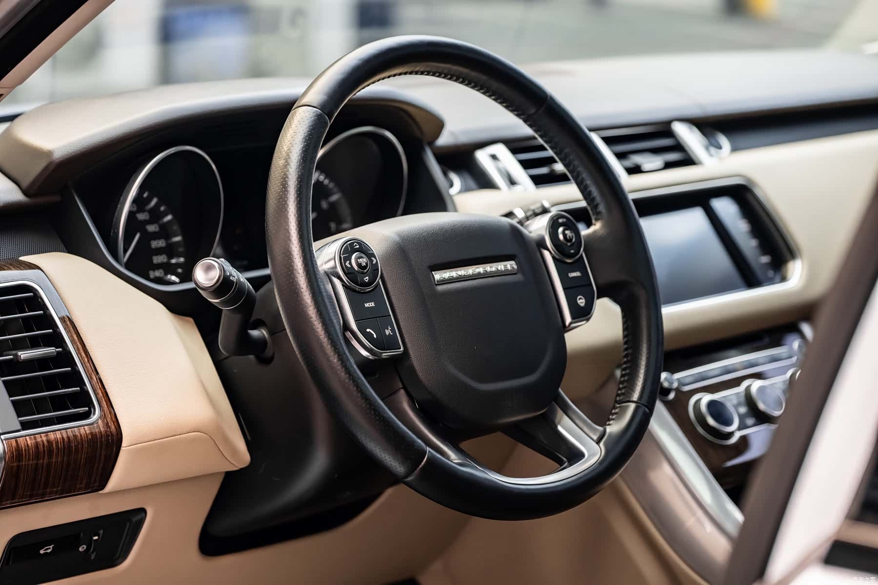 Land Rover Range Rover, 2015 8
