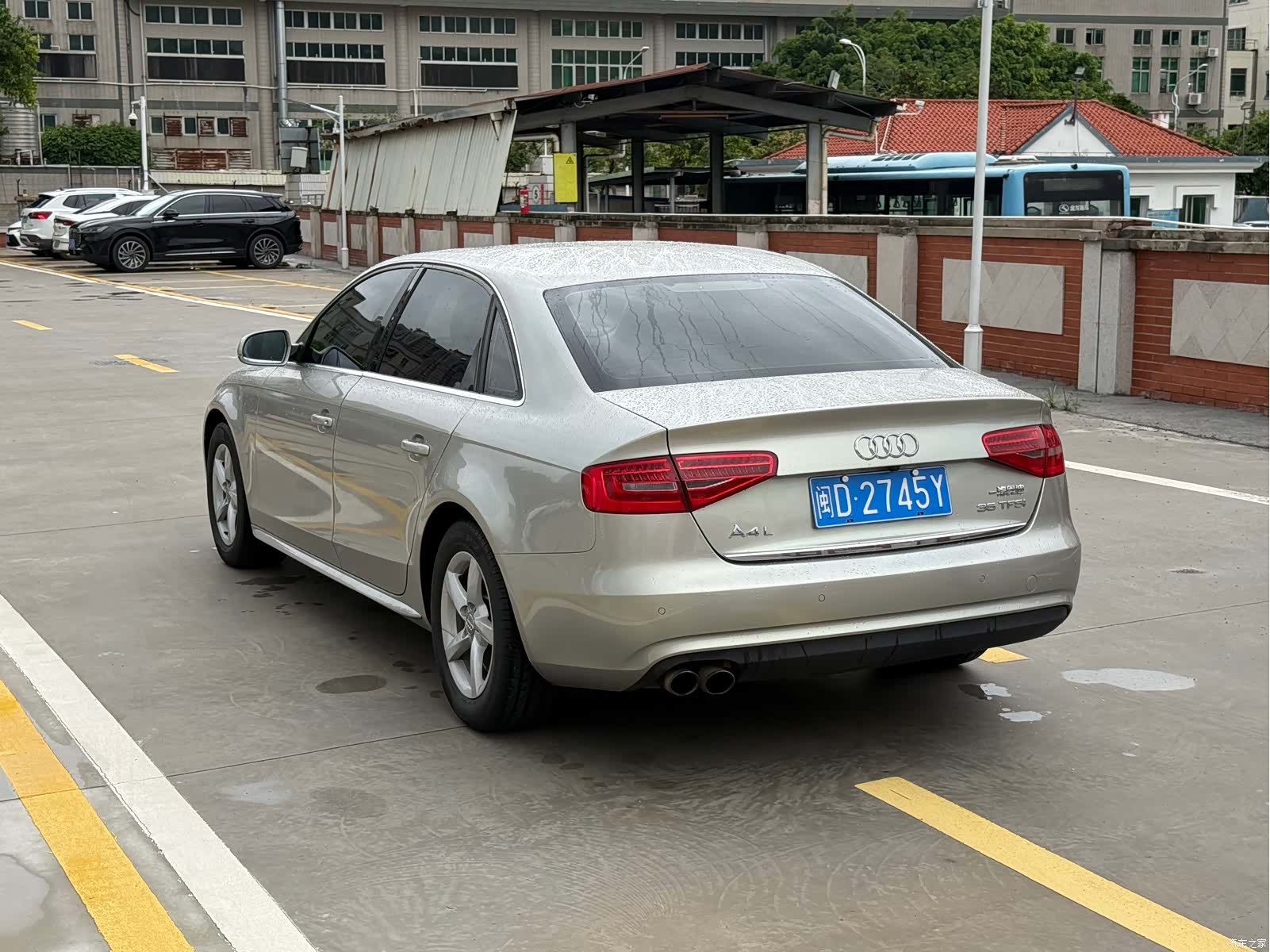 Audi A4L, 2015 4