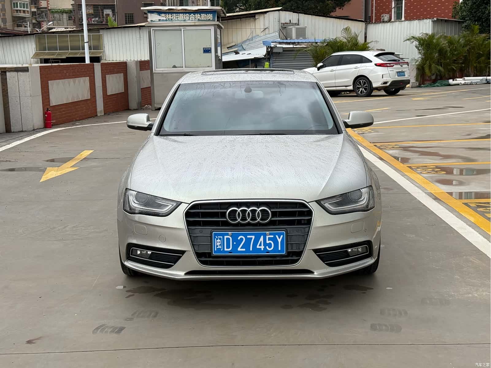 Audi A4L, 2015 2