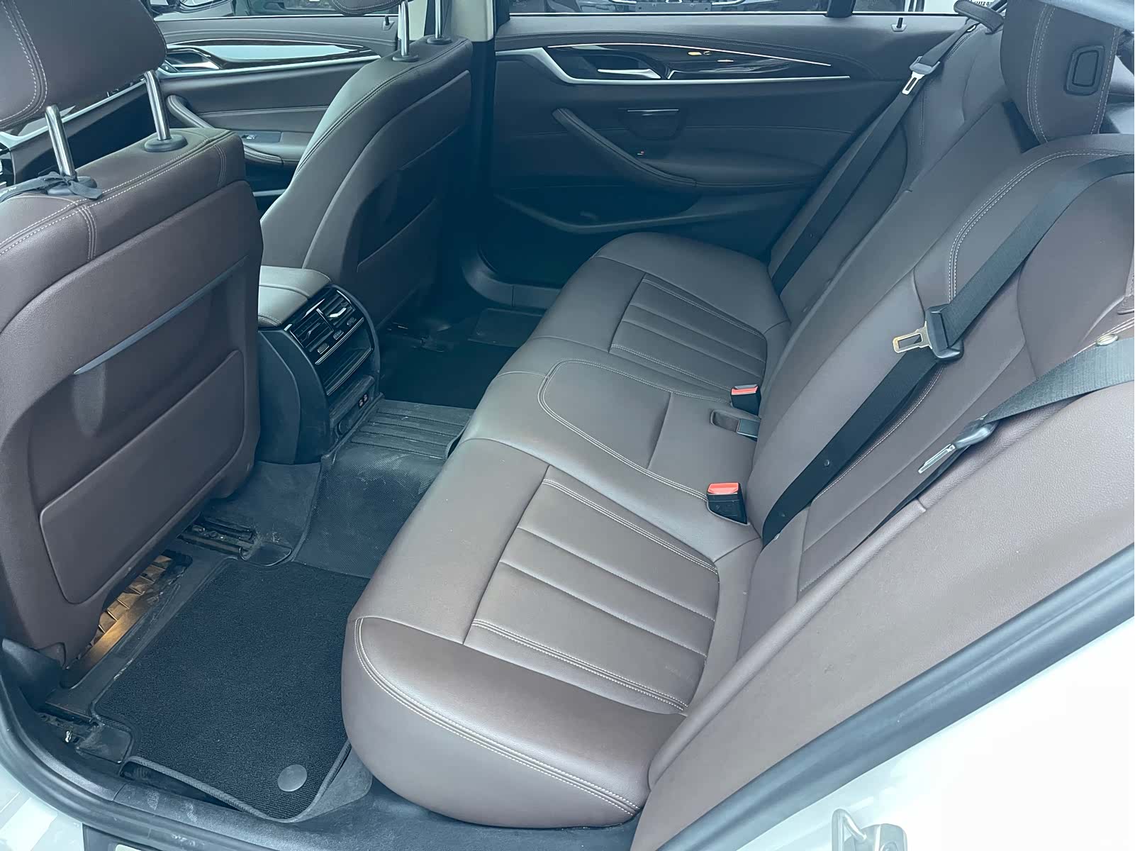 BMW 5 Series, 2020 9