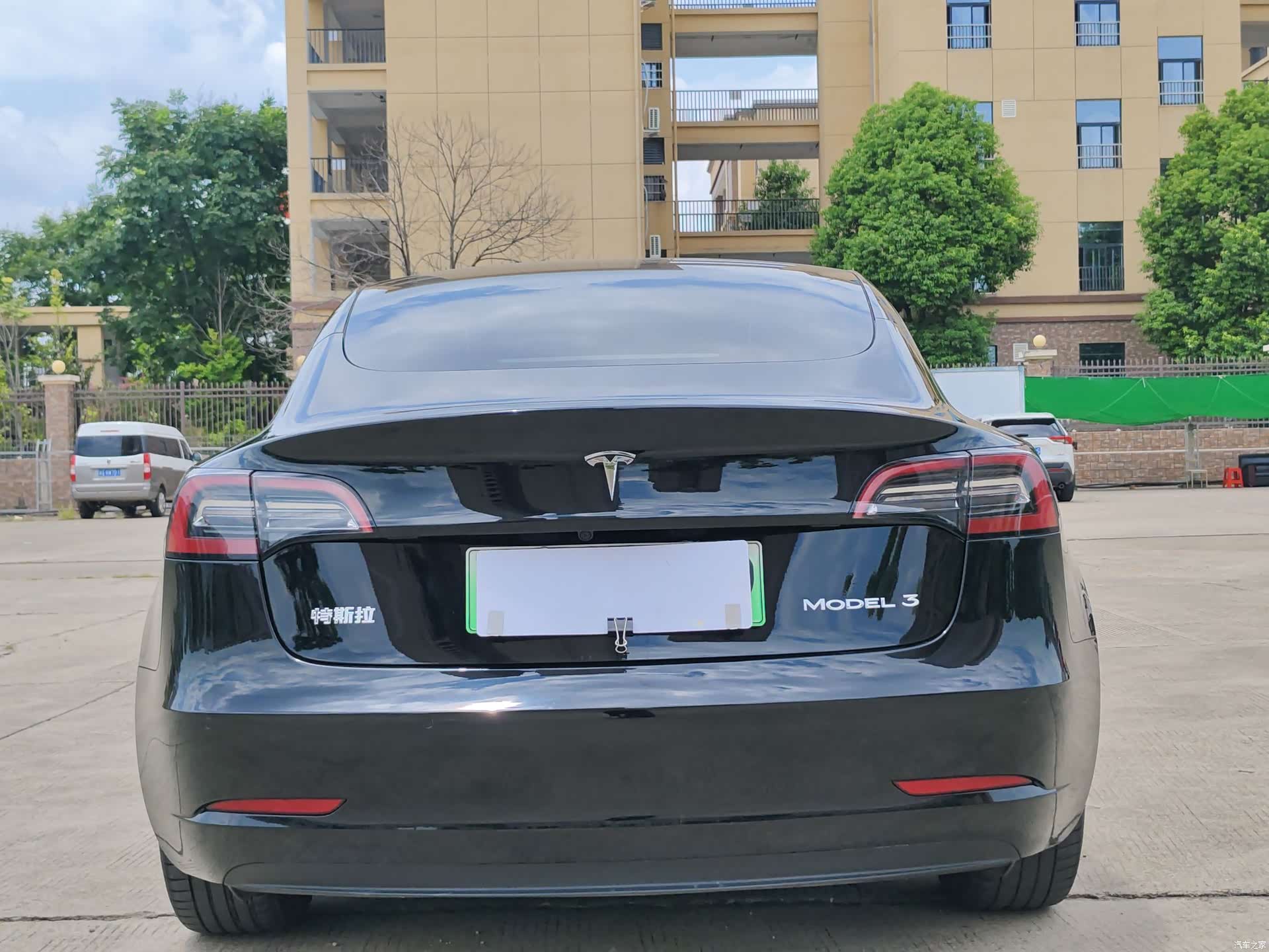 Tesla Model 3, 2021 все фото