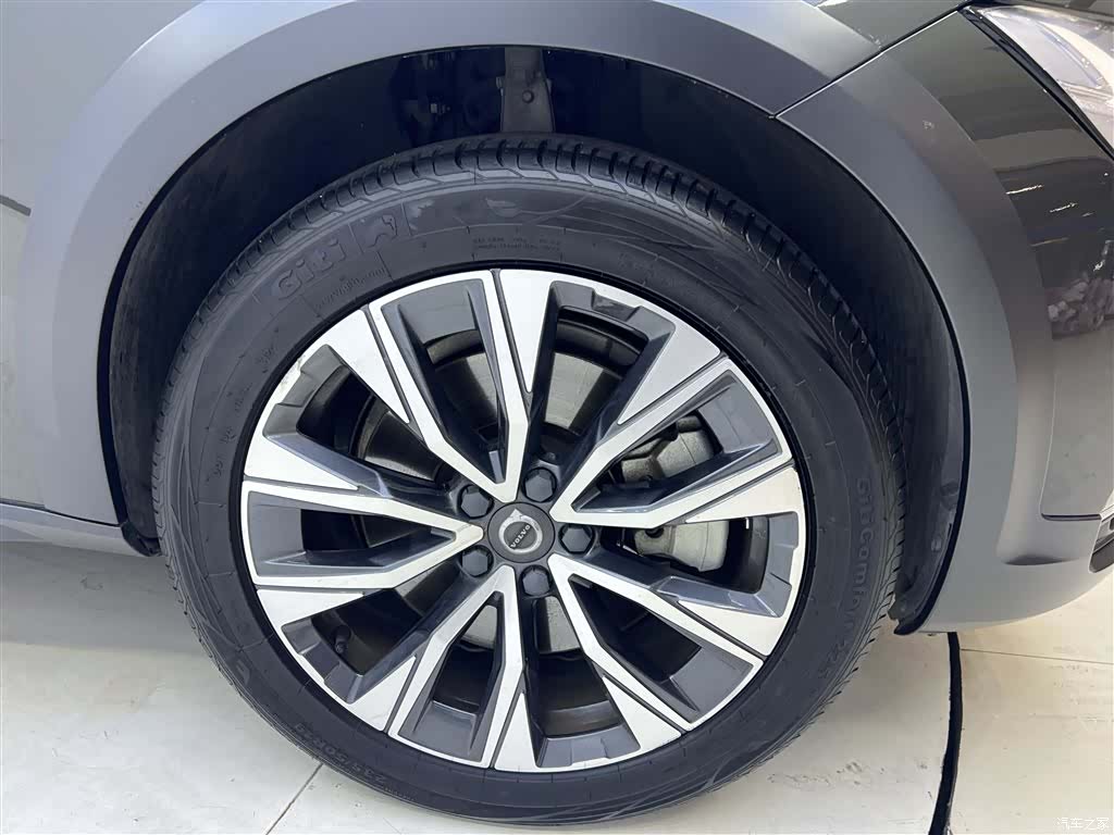 Volvo V90, 2021 46