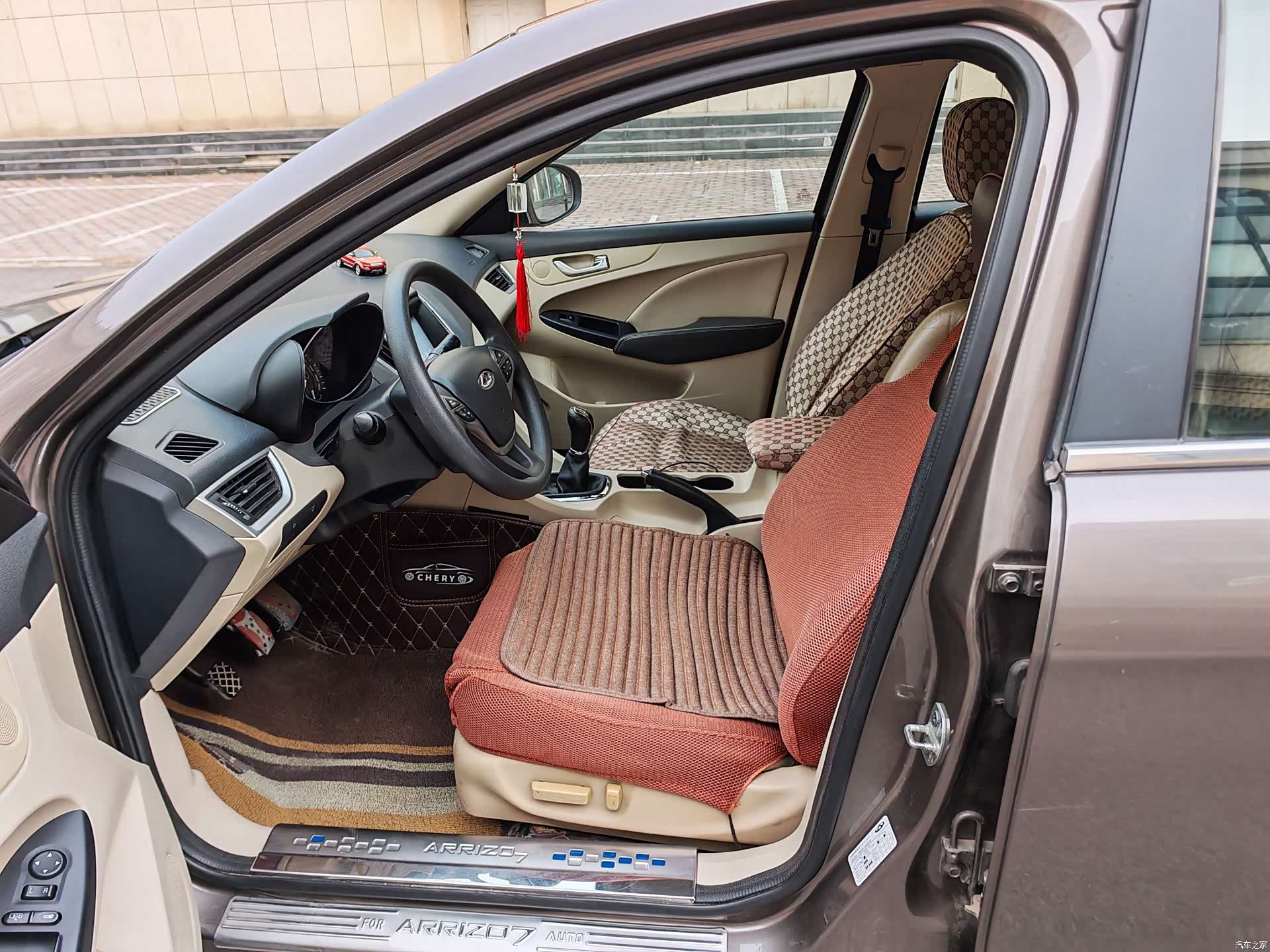Chery 7, 2015 8