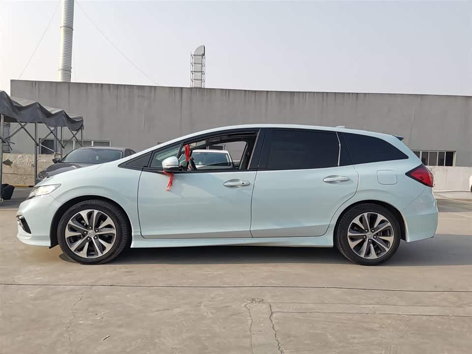 Honda Jade
