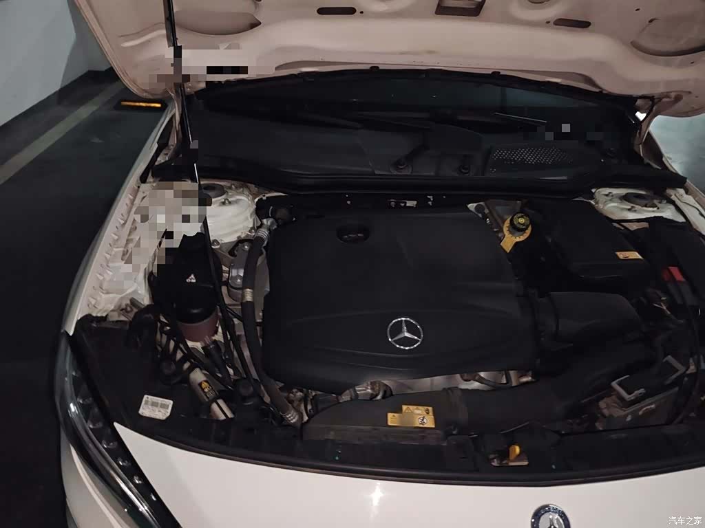 Mercedes-Benz GLA, 2015 22