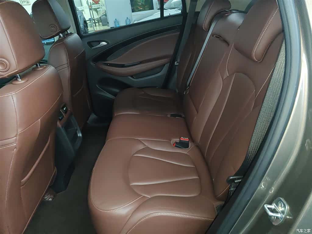 Buick Envision Plus, 2019 17