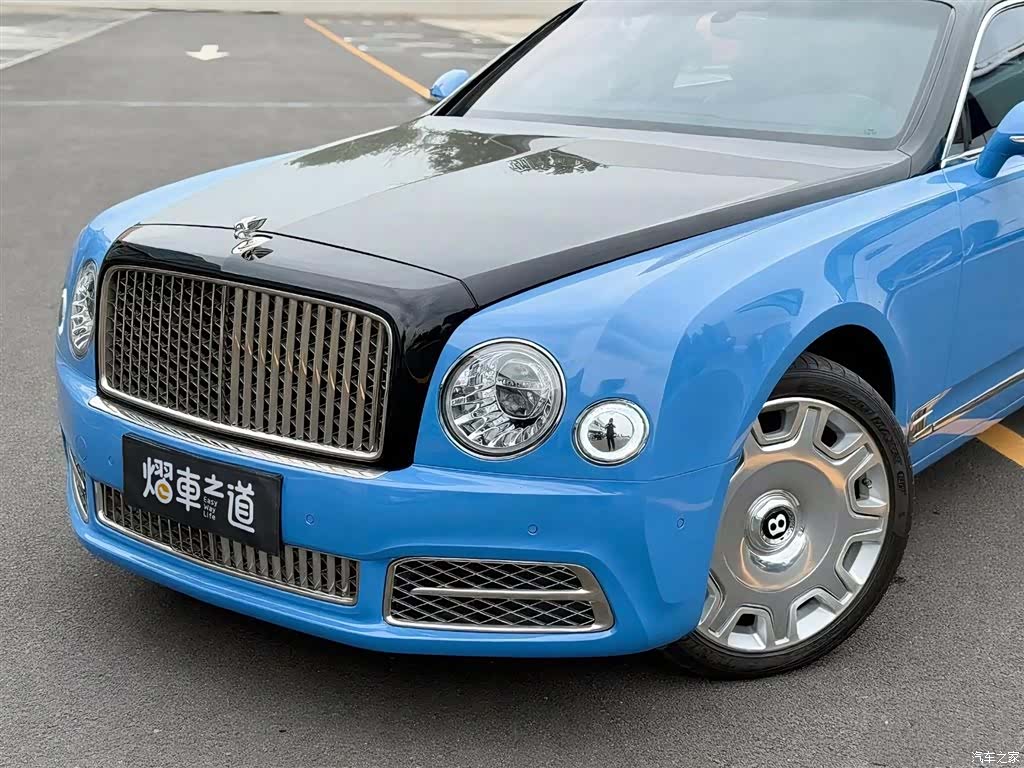 Bentley Mulsanne, 2018 30