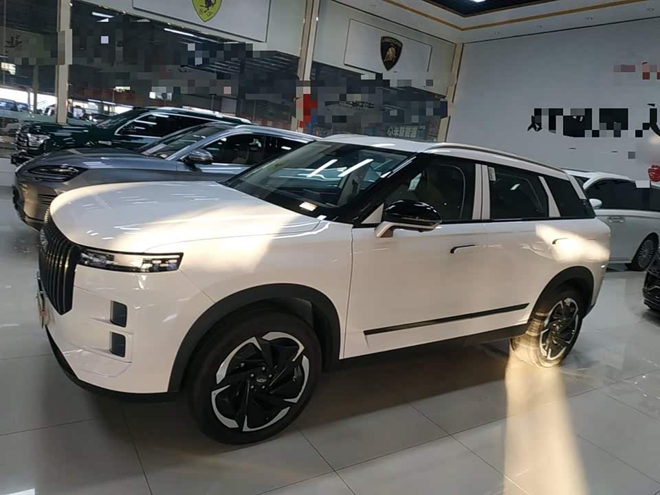 Chery Explore 06 C-DM