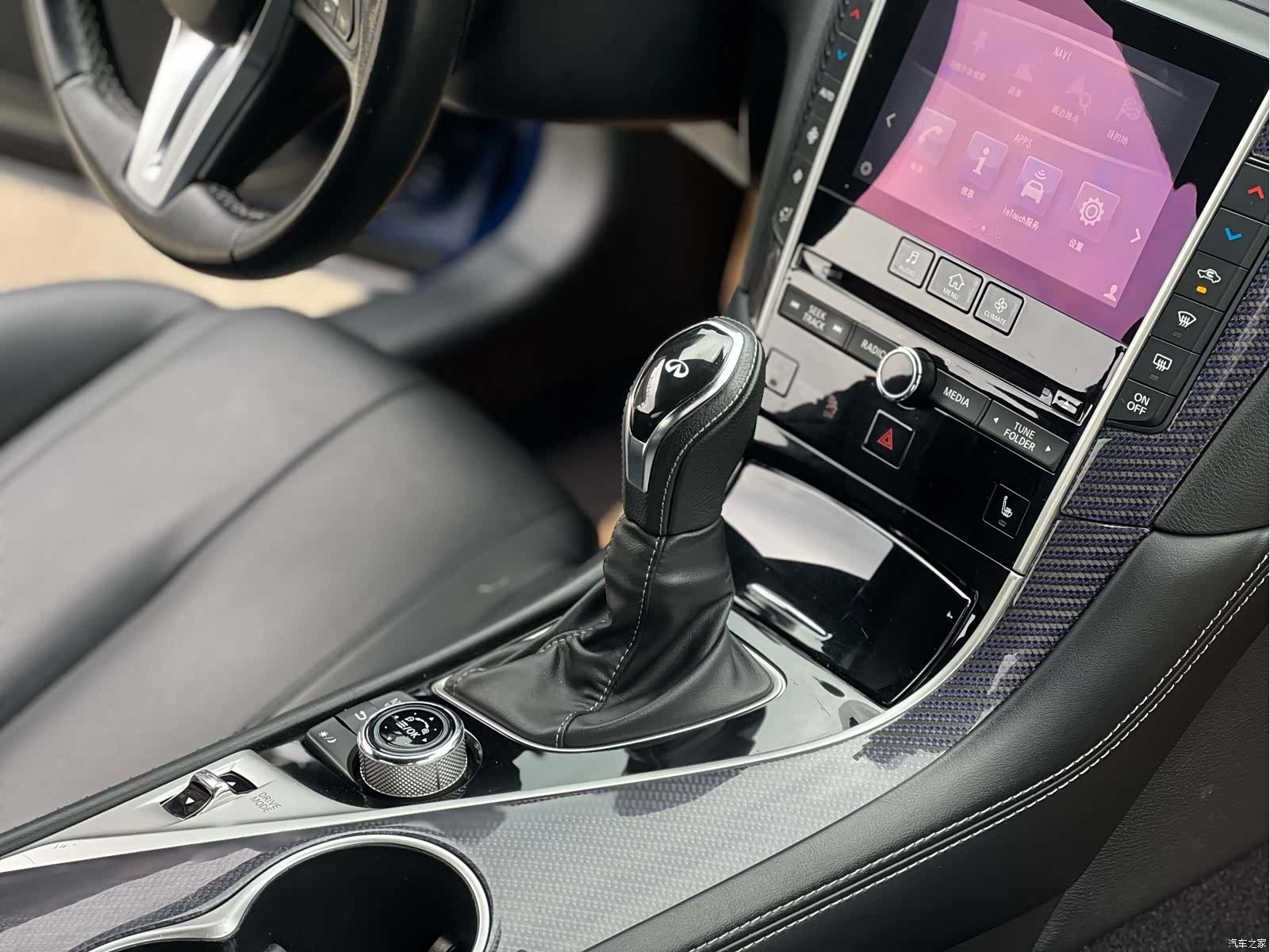 Infiniti Q60, 2018 7